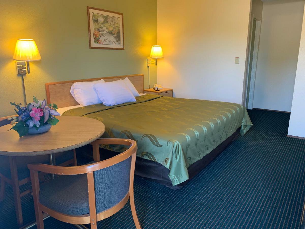 Regency Inn Lakeport Luaran gambar